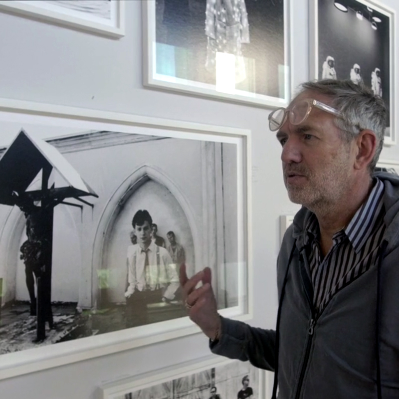 Rozhovor s Antonom Corbijnom “Ako som sa stal fotografom”